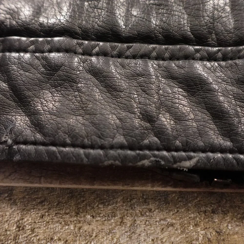 Levis levi’s faux